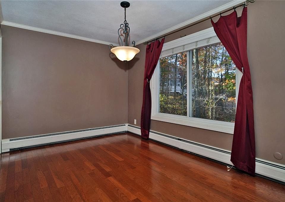 Garden At Wake Robin 7 Wake Robin Rd Lincoln RI Zillow