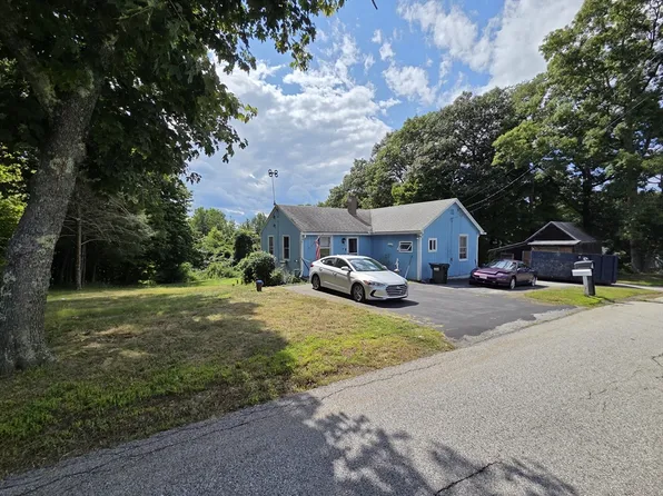 40 Upper Gore Rd, Webster, MA 01570