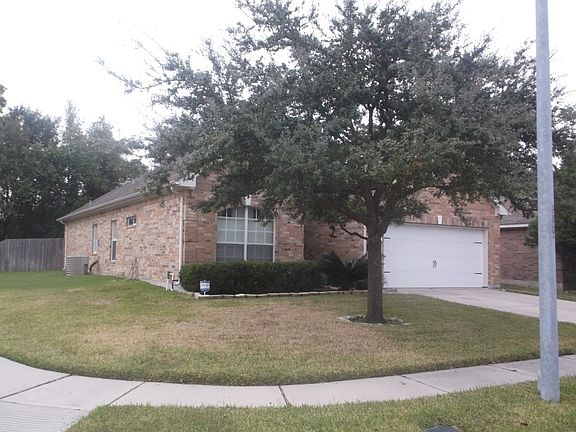 3rd image of 13803 Naples Park Ln