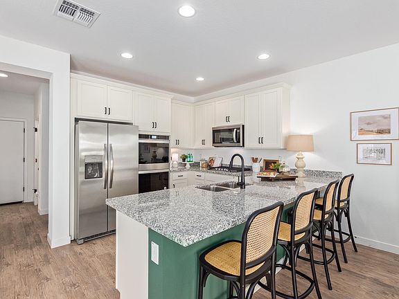 4th image of 9318 E Solina Ave