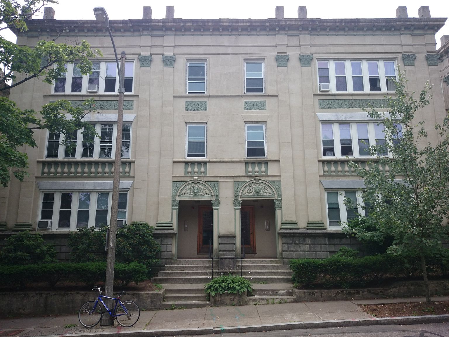 68 Egmont St APT 6, Brookline, MA 02446 Zillow