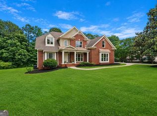 388 Della Walk Ct SW, Lilburn, GA 30047
