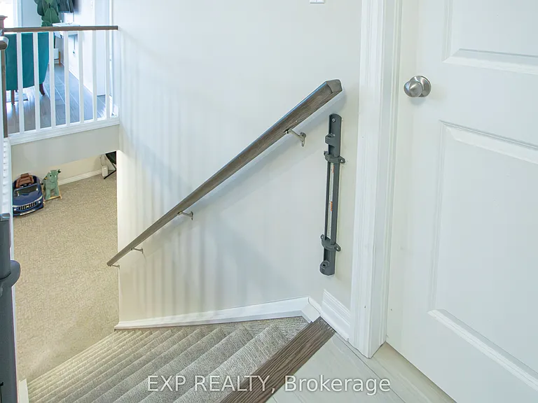 17 Harlequin Ct — Photo 20