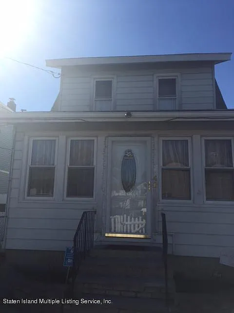 46 Ellington St photo 1