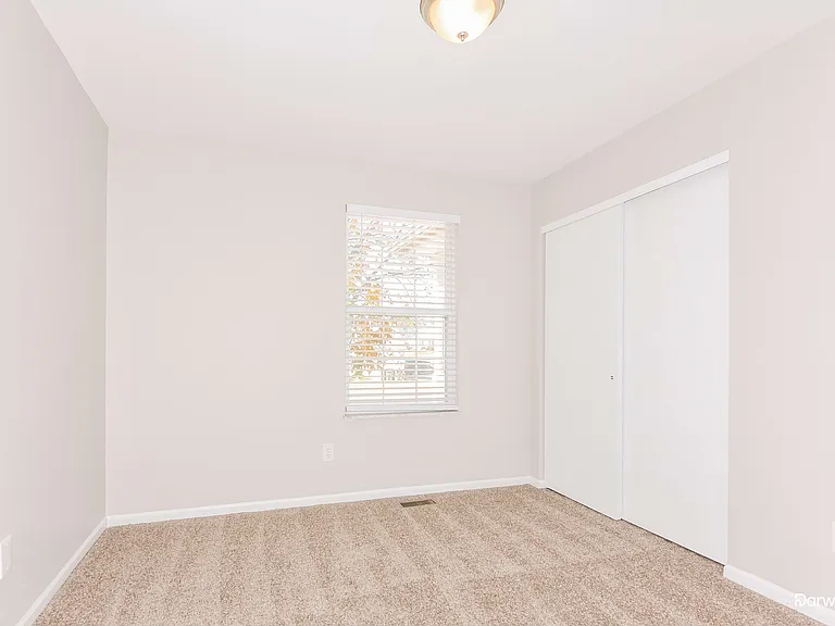 2702 Red Cedar Parc Dr S — Photo 12