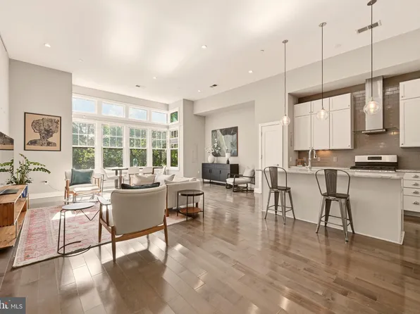 630 14th St NE #5, Washington, DC 20002