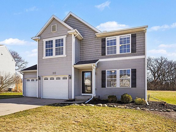 3rd image of 6787 Tiger Lily Dr