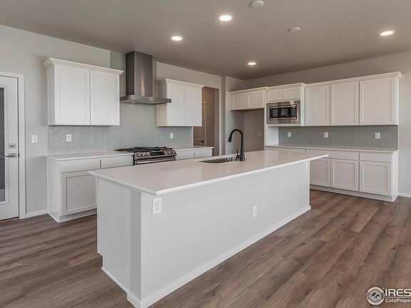 5th image of 6070 Saddle Horn Dr