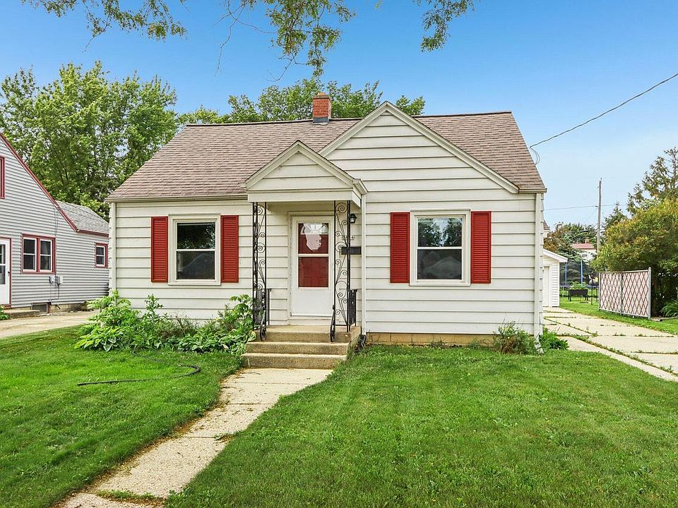 1st image of 3854 E Birchwood AVENUE