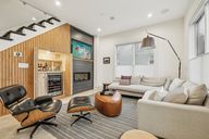 E 3rd St-S2609-001.jpg
