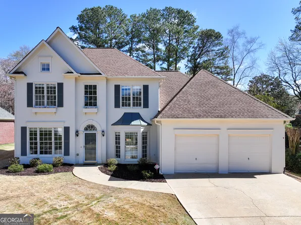 2015 Darien Park Dr, Roswell, GA 30076