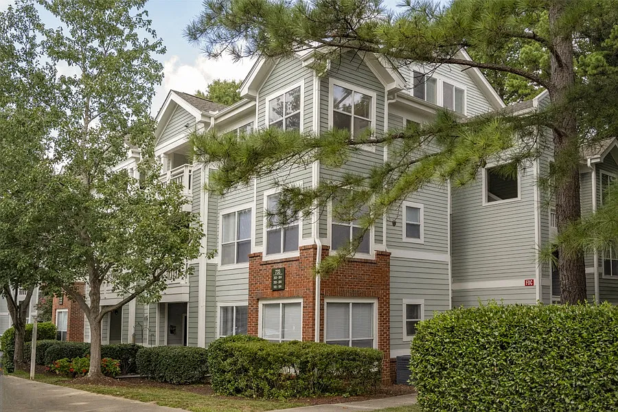 Building Photo - Cambridge Apartments