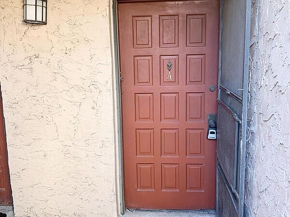 2nd image of 1176A Paseo Del Mar