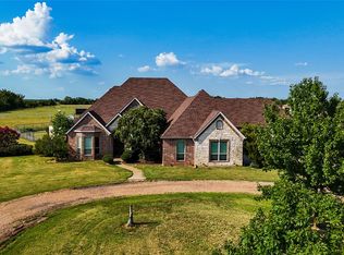 2300 Berend Rd, Pilot Point, TX 76258