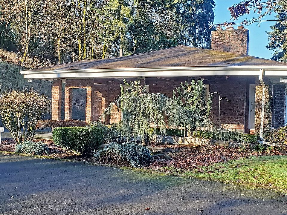 1st image of 5616 Pioneer Ave E