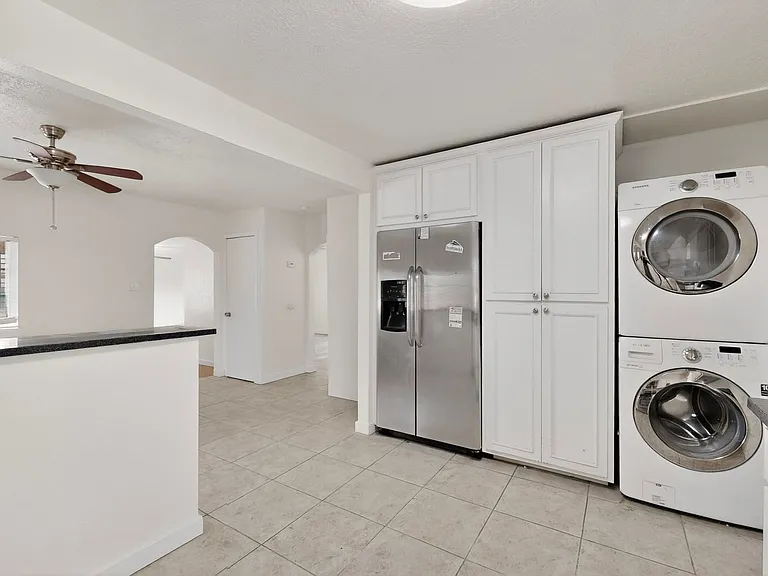 1846 Henry Cir SW — Photo 29