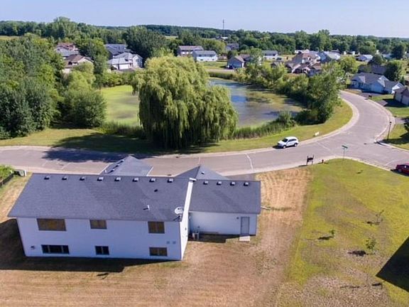 3rd image of 1080 Fillmore Cir NE