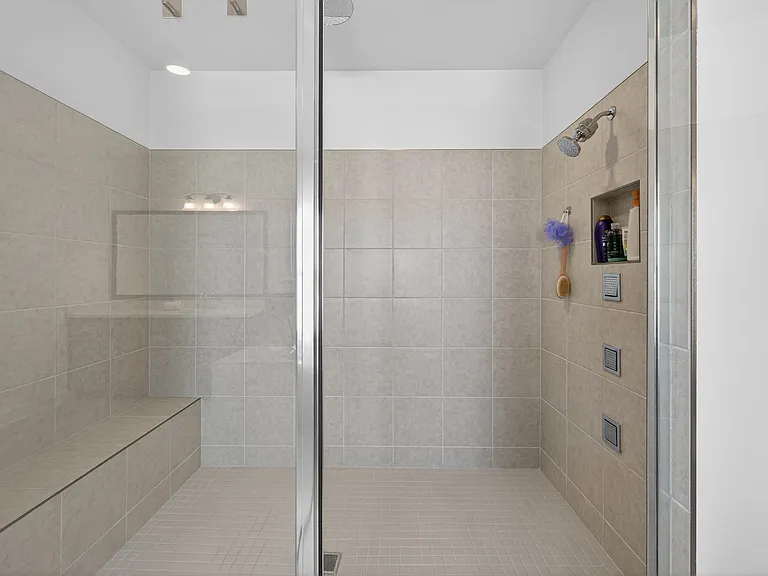 512 Cedar Crest Cir — Photo 29