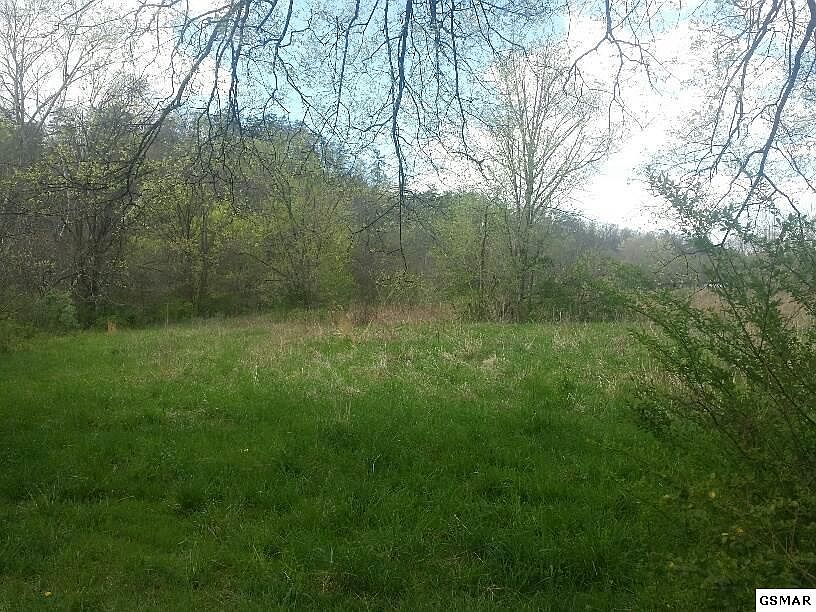 1st image of 370 Ogle Dr