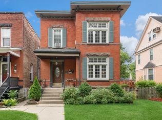 6702 34th St, Berwyn, IL 60402