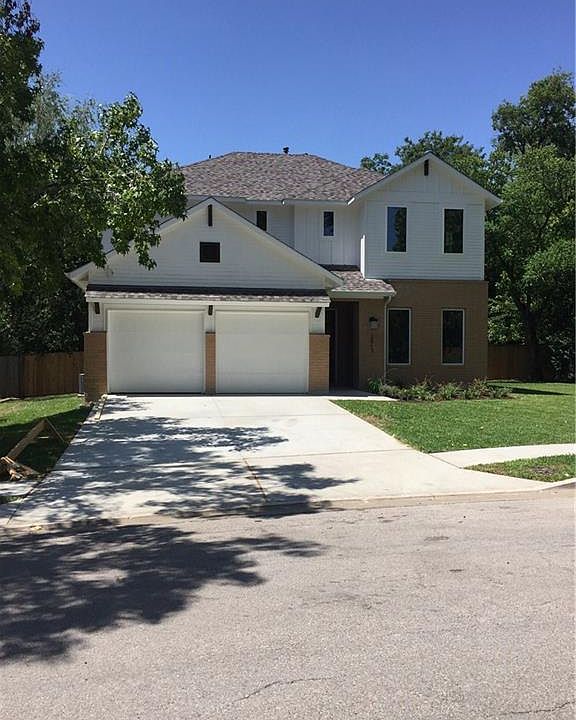 1st image of 2813 W Fresco Dr