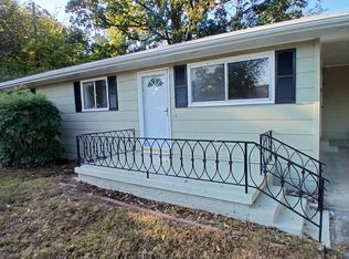 8406 E Brainerd Rd, Chattanooga, TN 37421