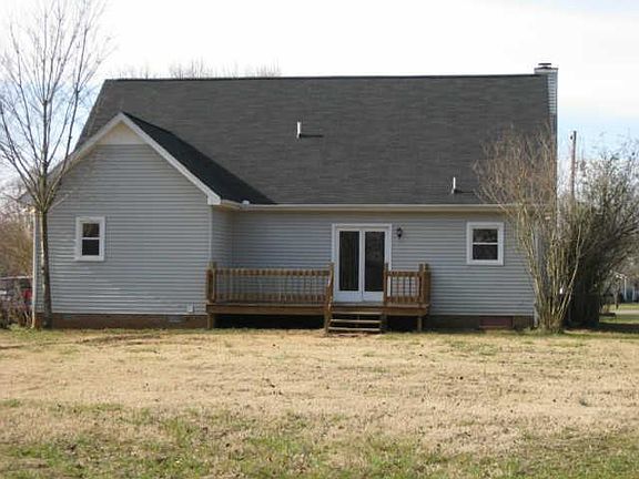 4th image of 1635 Windy Meadow Dr