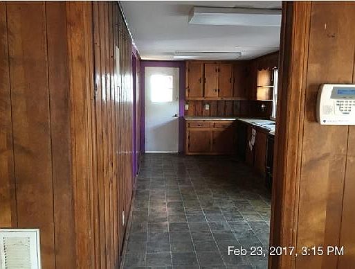3rd image of 515 S Yates St