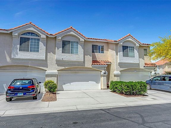 2nd image of 5221 Tropical Peach Dr