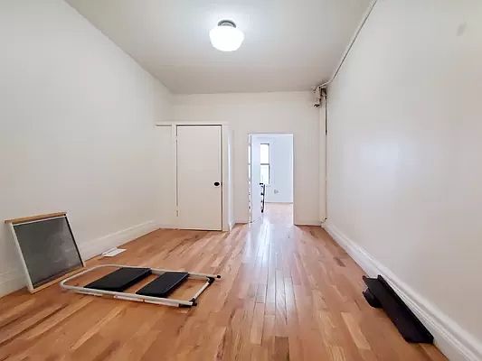 4th image of 250 Stockholm St #4B
