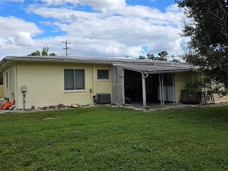 115 Peace Island Dr #A — Photo 17