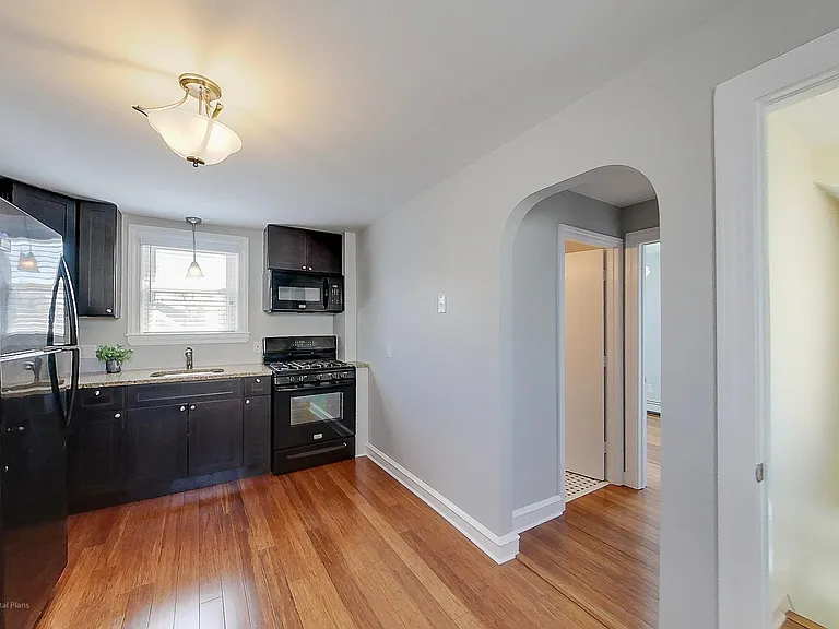 287 Waseca Ave #2 — Photo 3