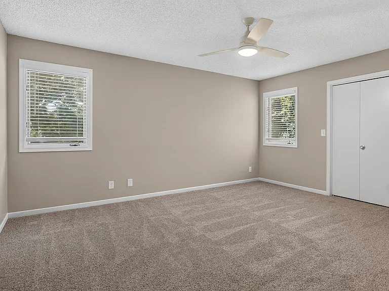10800 W 116th St — Photo 34