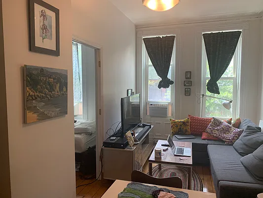 Rented by Compass | media 44