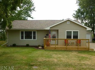 103 Valerie Ln, Wapella, IL 61777