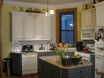 Rented by Brooklyn Heights Real Estate Inc