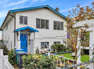 229 Irwin St, Nanaimo, BC V9R 4X4