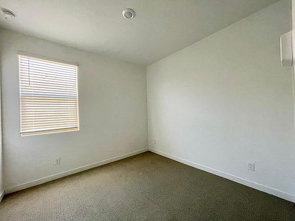 5th image of 14630 W Columbine Dr