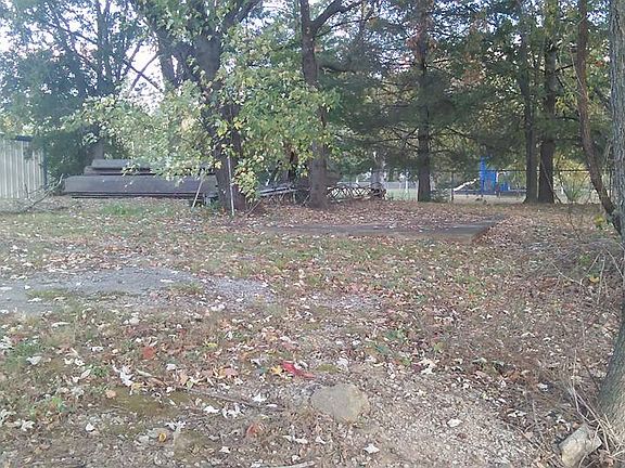  4  Lots  Available
