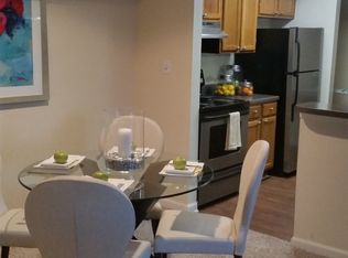 124 N Walnut Cir APT C, Greensboro, NC 27409