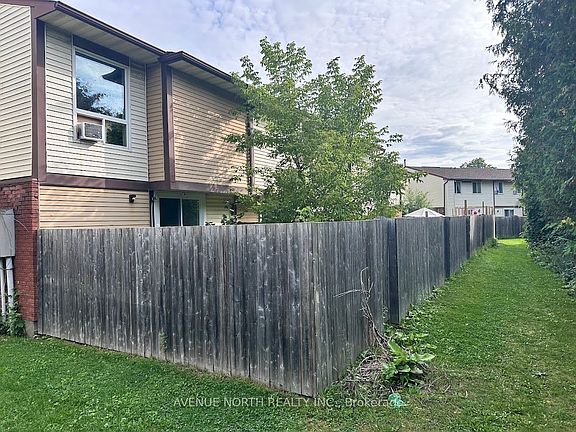 2nd image of 1352 Foxwell St