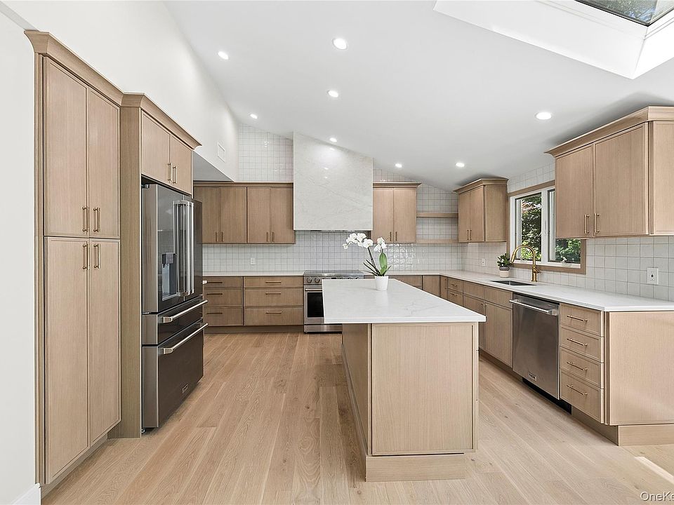 1st image of 6 Washington Avenue