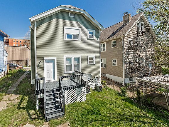 3rd image of 1535 Burdette Ct