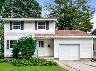 1028 Seminole Ave, West Saint Paul, MN 55118