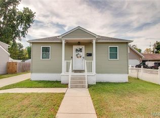 317 Rohm Pl, Roxana, IL 62084
