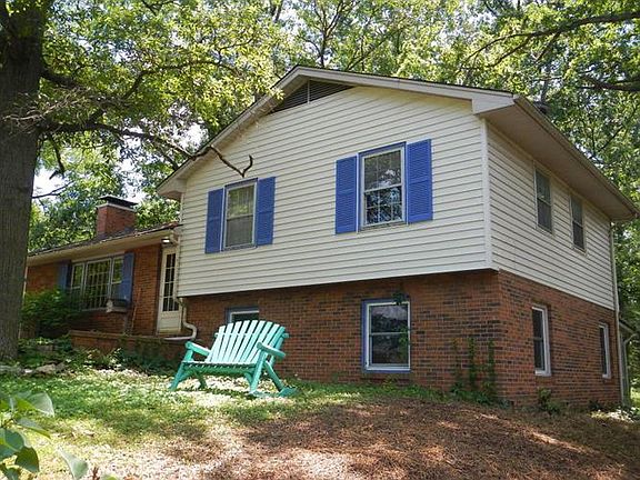 2nd image of 2110 Woodlea Dr