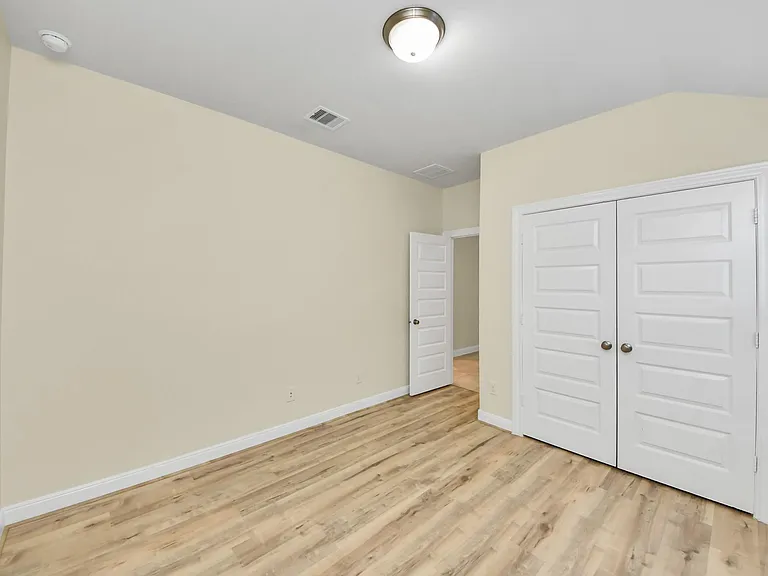 24654 Greenwood Bay Dr — Photo 36