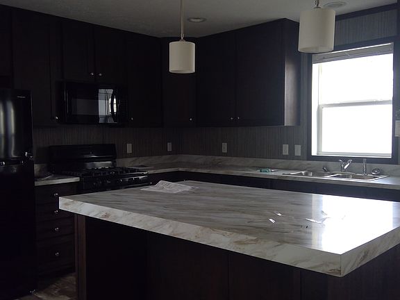 5th image of 2501 Lowry Ave NE Lot 214