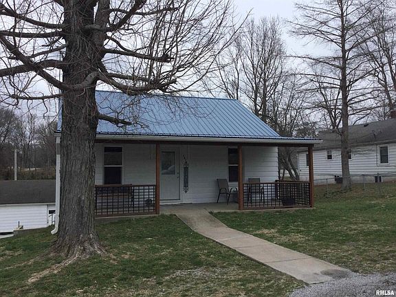 2nd image of 107 W Mississippi St