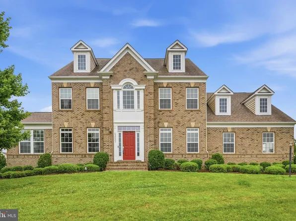 42093 Lochiel Ln, Leesburg, VA 20176